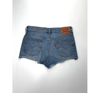 Levis 501 Womens High Rise Denim Shorts Medium Wash Raw Hem Size 27 32317-0046